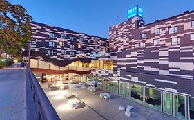 Tryp Zaragoza Hotel Zaragoza Spain